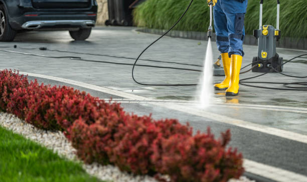Best Animal Enclosure Cleaning  in Heathcote, NJ
